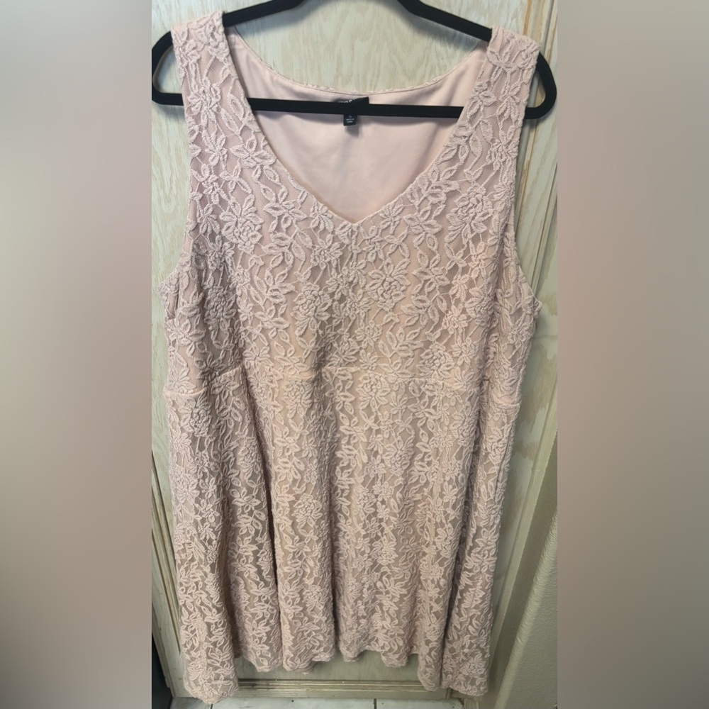 Torrid Pale Pink Lace‎ Midi Dress Size 4 Pockets Lined Sleeveless Romantic
